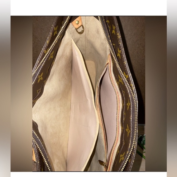 Louis Vuitton ✅Classic Brown Monogram Tote - Picture 5 of 9